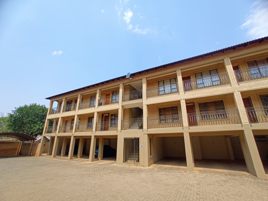 2 Bedroom Property for Sale in Potchefstroom North West